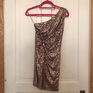 Date night/Cocktail Dress♥️ Rose Gold NBW